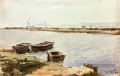 Y Trois bateaux par un peintre Shore Joaquin Sorolla